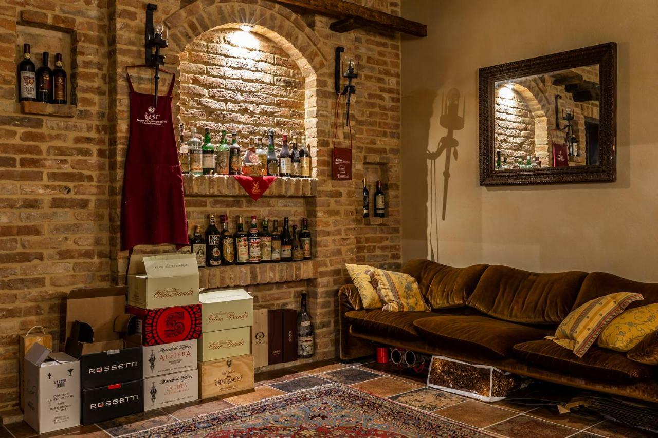 Alta Villa The Countryhouse Adults Only Boutique Bnb Vigliano d'Asti Exterior photo